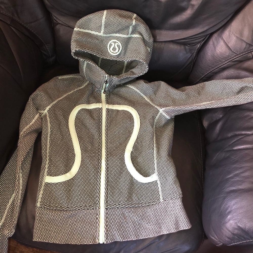 Lulu lemon jacket
